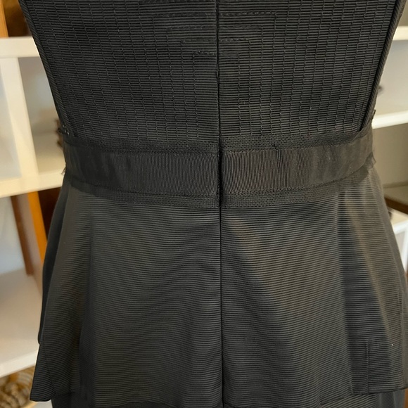 Strapless BCBG Maxazria dress with spandex and boning in size 6 - Picture 6 of 9